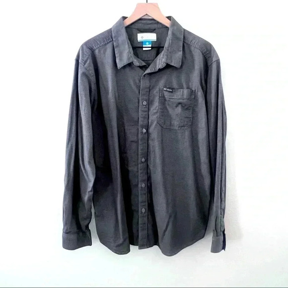 Columbia Button Up Shirt - Picture 1 of 5